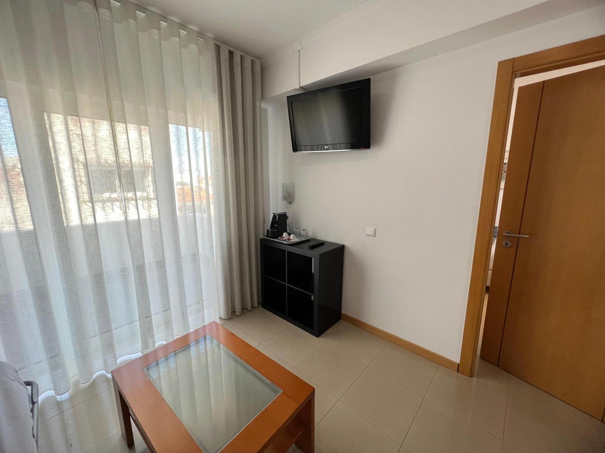 Be One Hotel Caldas Da Rainha - By Mhmb Hospitality Bilik gambar